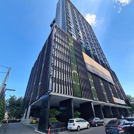 Beacon Executive Suites - Penang Τζωρτζ Τάουν Εξωτερικό φωτογραφία